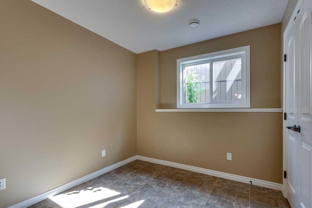109 Churchill Place Property Photo 36