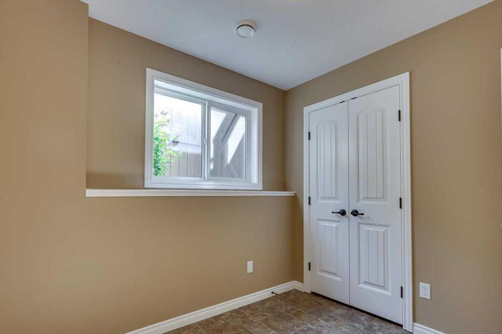 109 Churchill Place Property Photo 37