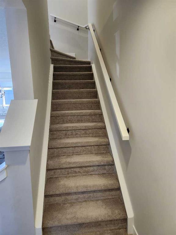 24 Silverton Glen Green Property Photo 7