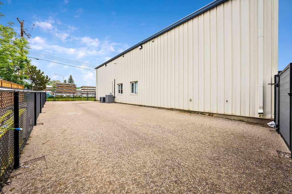 209 Stockton Avenue Property Photo 4