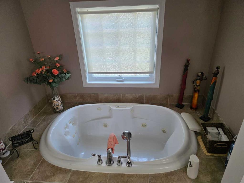 400 3 Avenue Property Photo 17