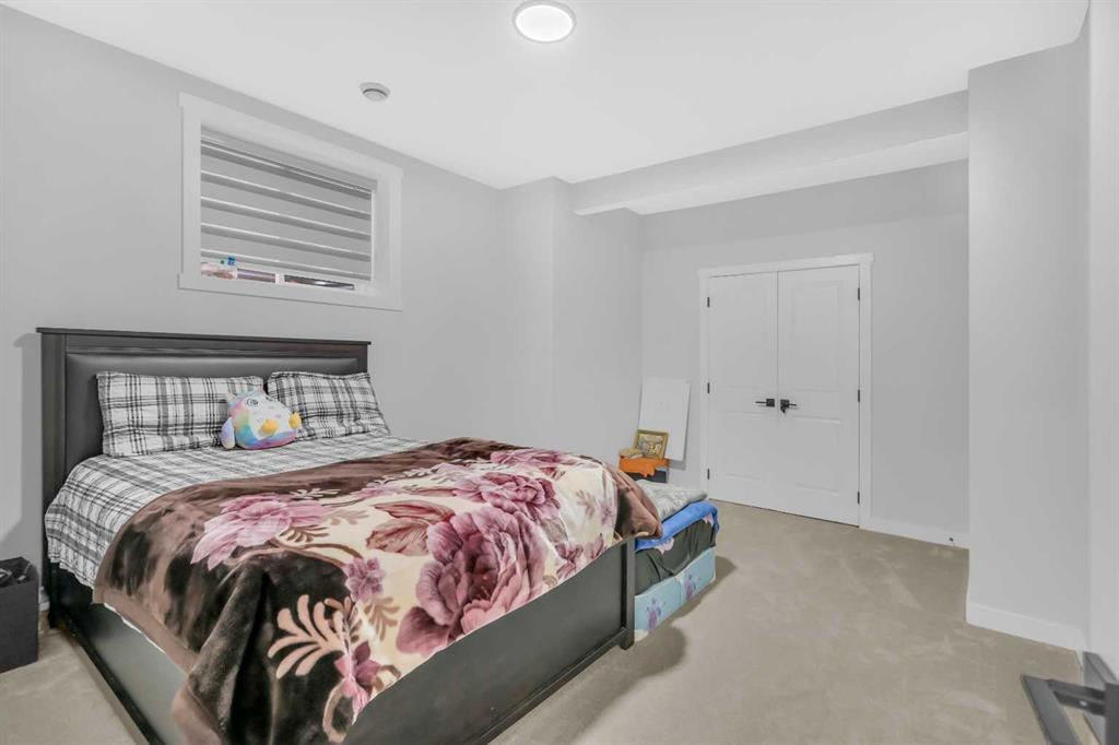 167 Saddlecrest Grove Property Photo 41