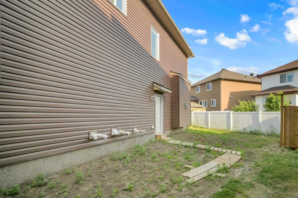 167 Saddlecrest Grove Property Photo 43