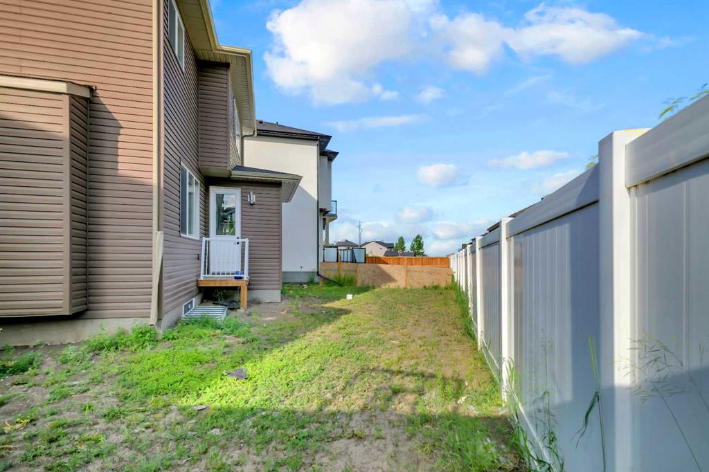 167 Saddlecrest Grove Property Photo 47