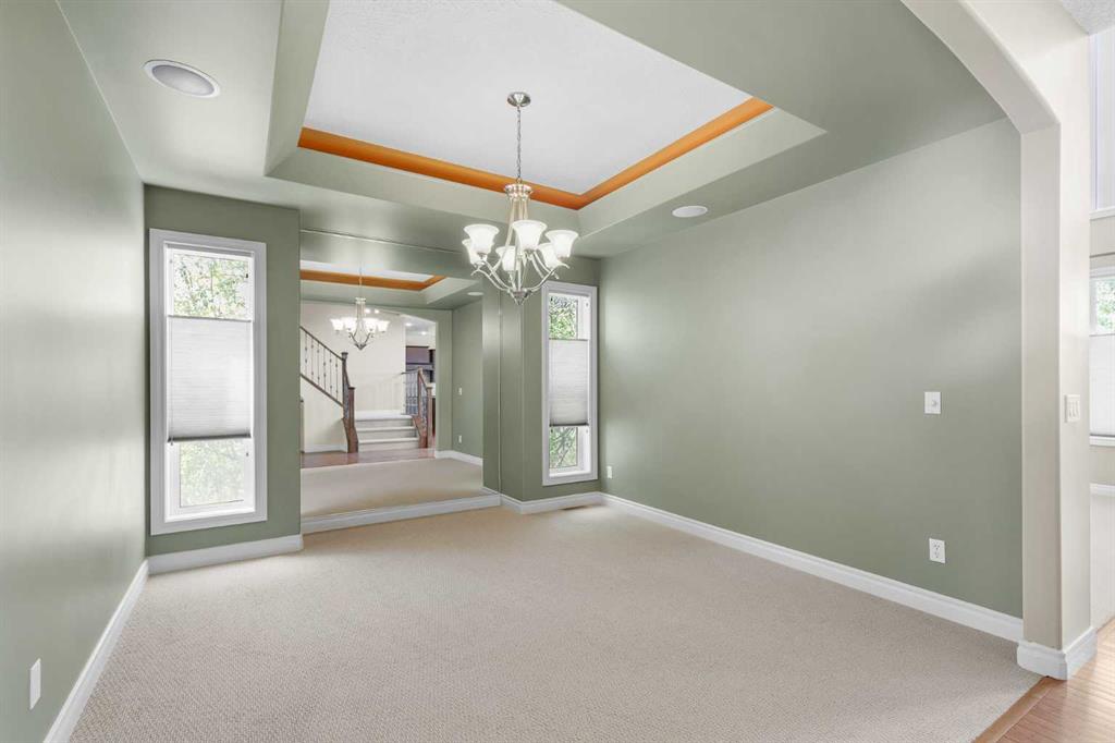 86 Springborough Green Property Photo 9