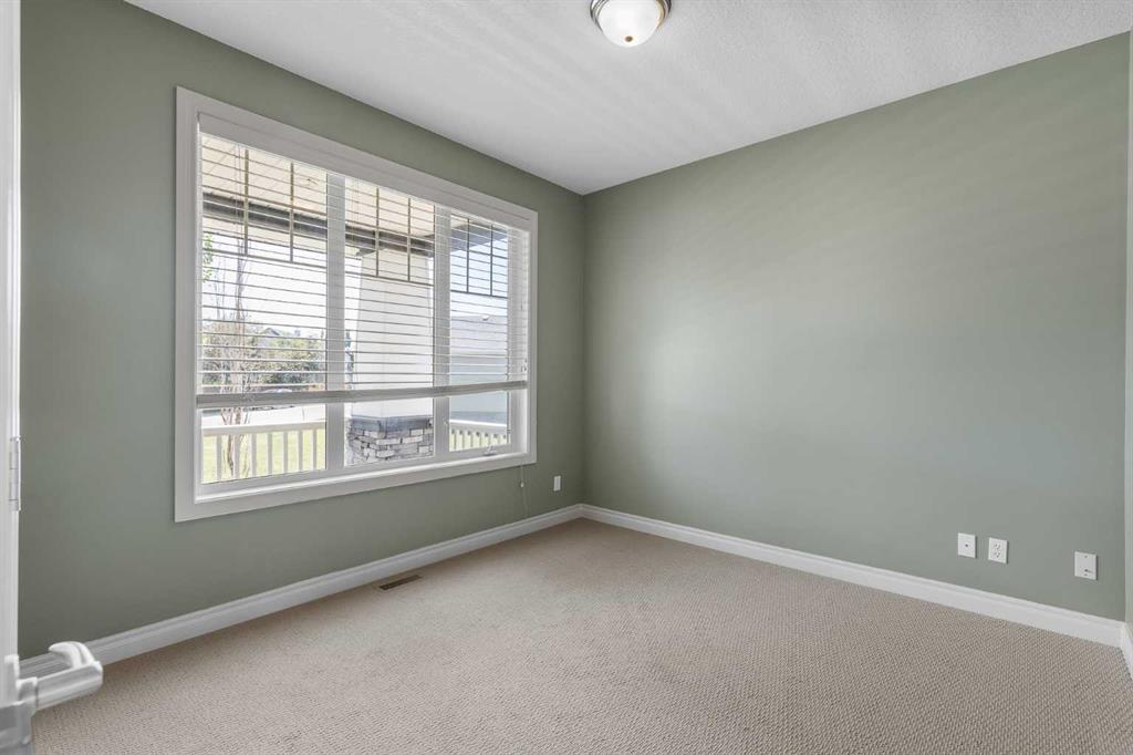 86 Springborough Green Property Photo 10