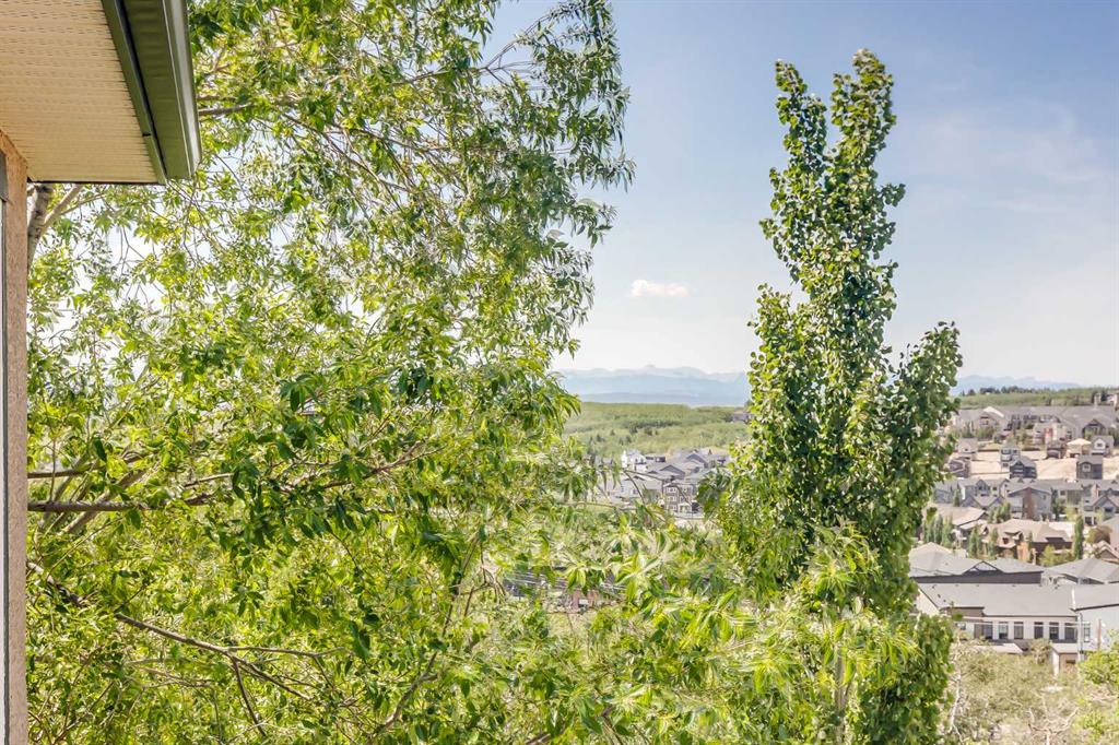 86 Springborough Green Property Photo 14