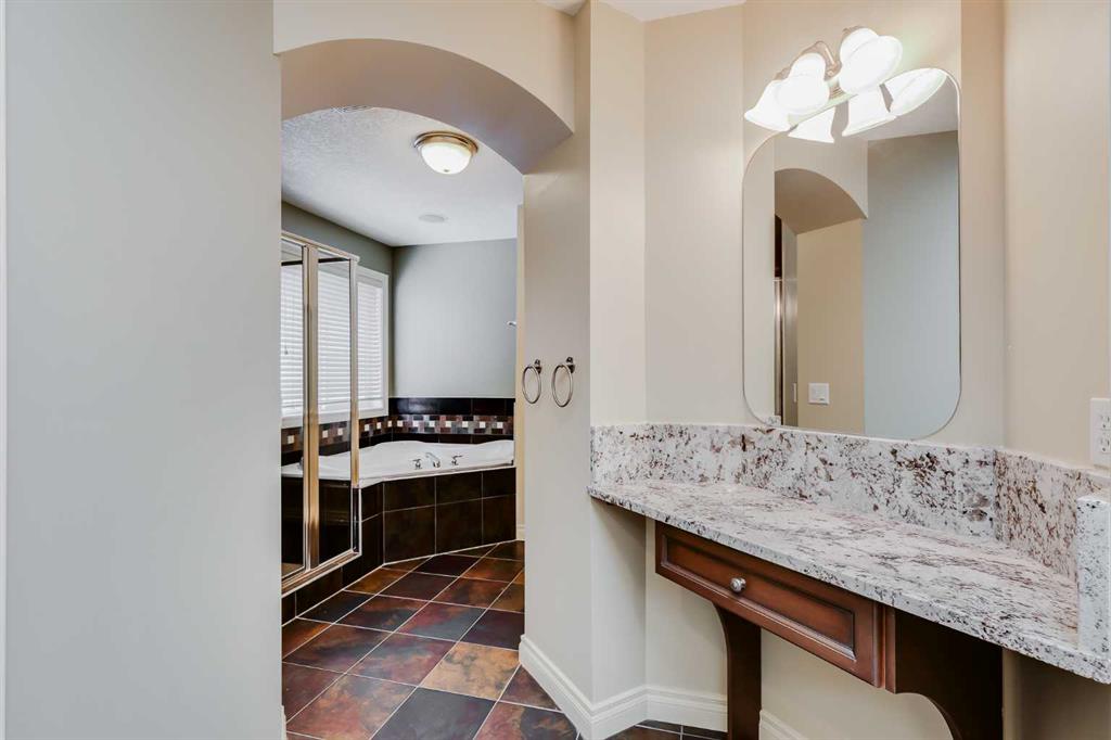 86 Springborough Green Property Photo 16