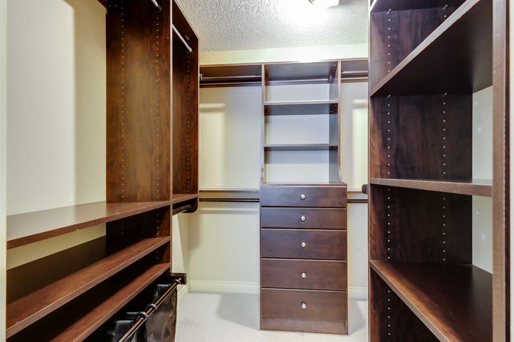 86 Springborough Green Property Photo 18