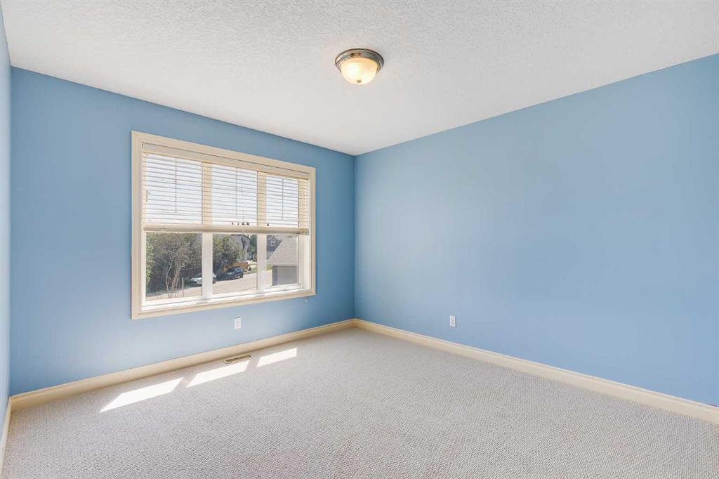 86 Springborough Green Property Photo 20