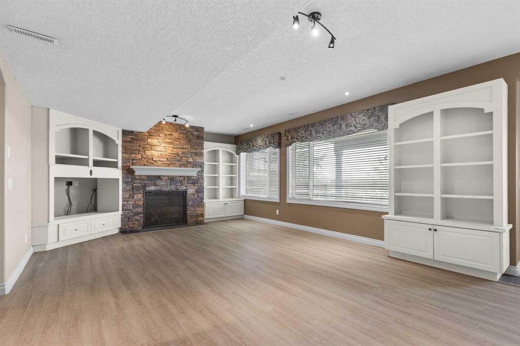 86 Springborough Green Property Photo 23