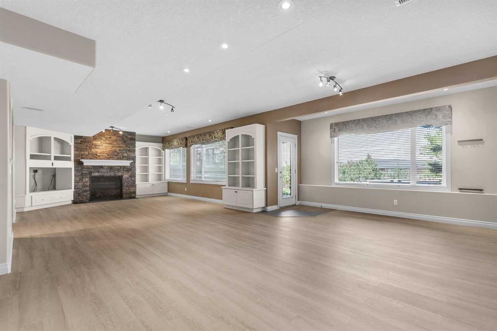 86 Springborough Green Property Photo 25