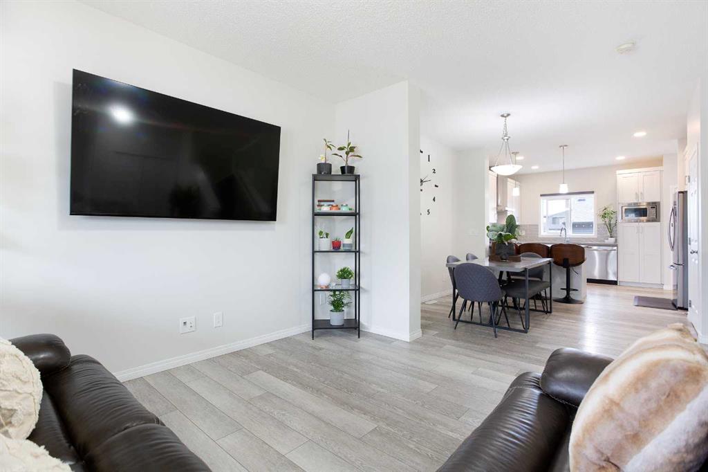 34 Walgrove Passage Property Photo 9