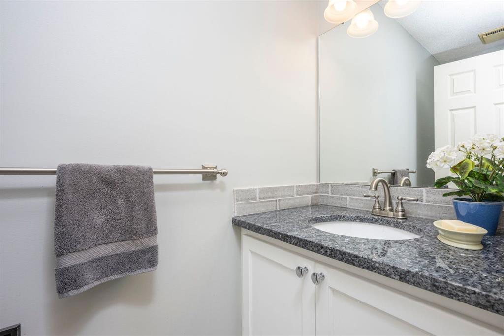 4 Beddington Way Property Photo 16