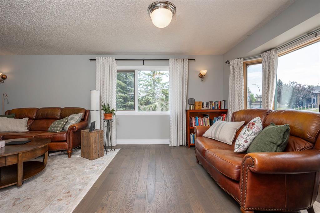 4 Beddington Way Property Photo 22