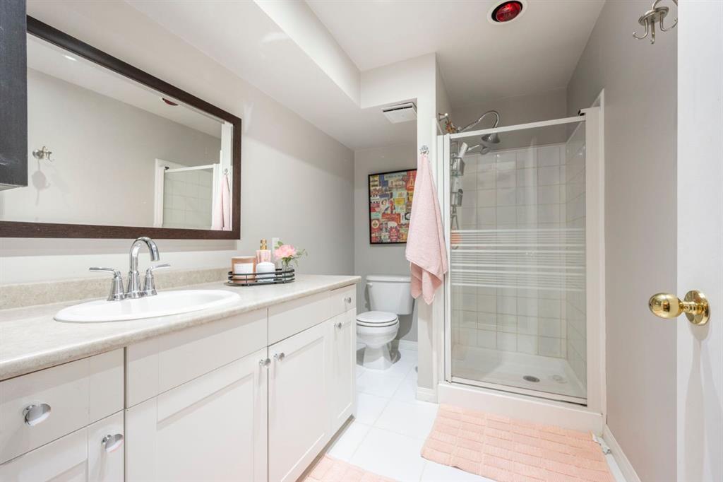 4 Beddington Way Property Photo 35