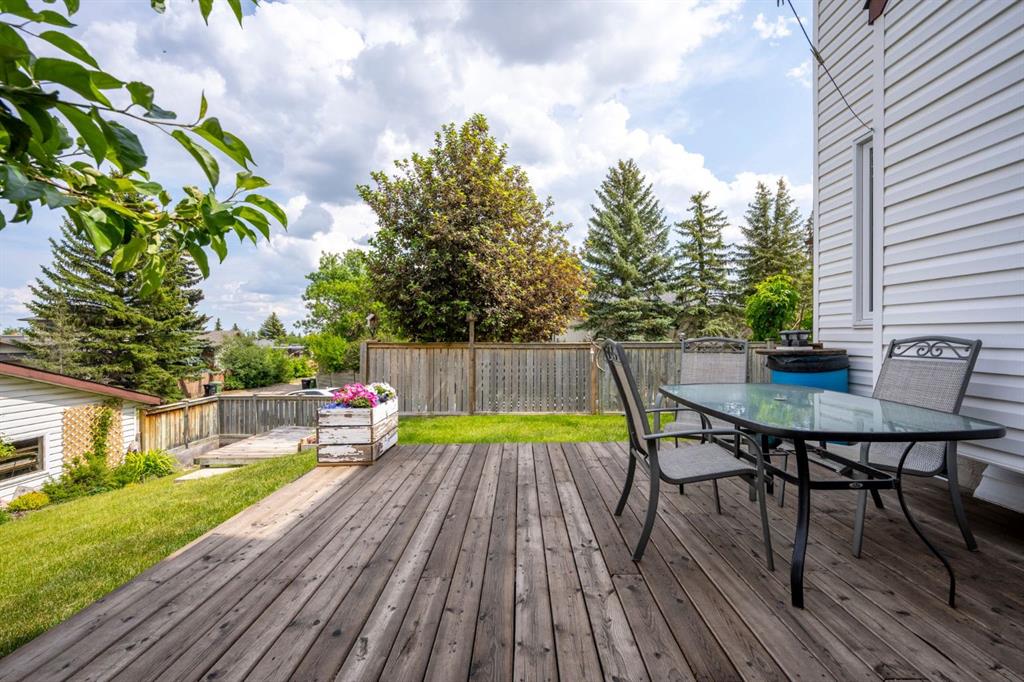 4 Beddington Way Property Photo 40