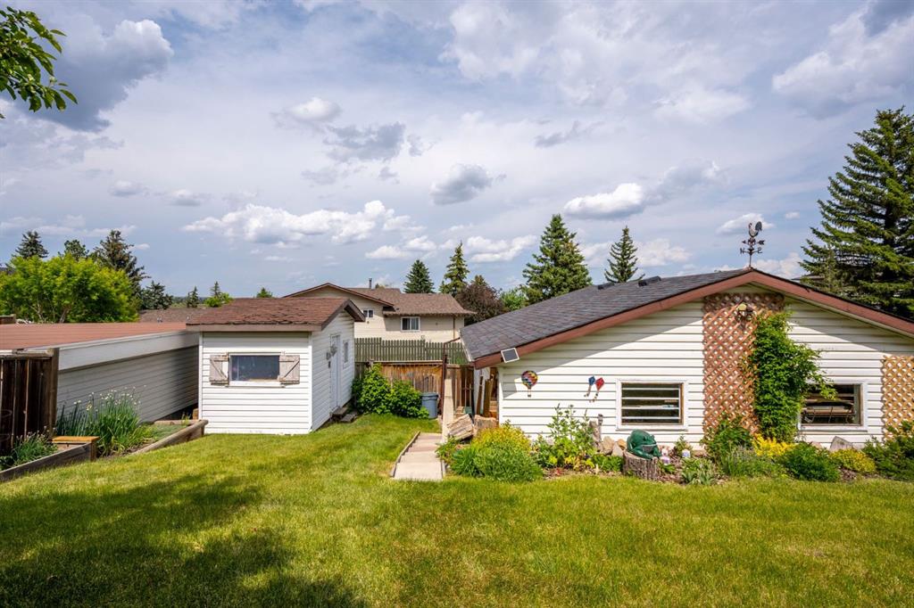 4 Beddington Way Property Photo 42