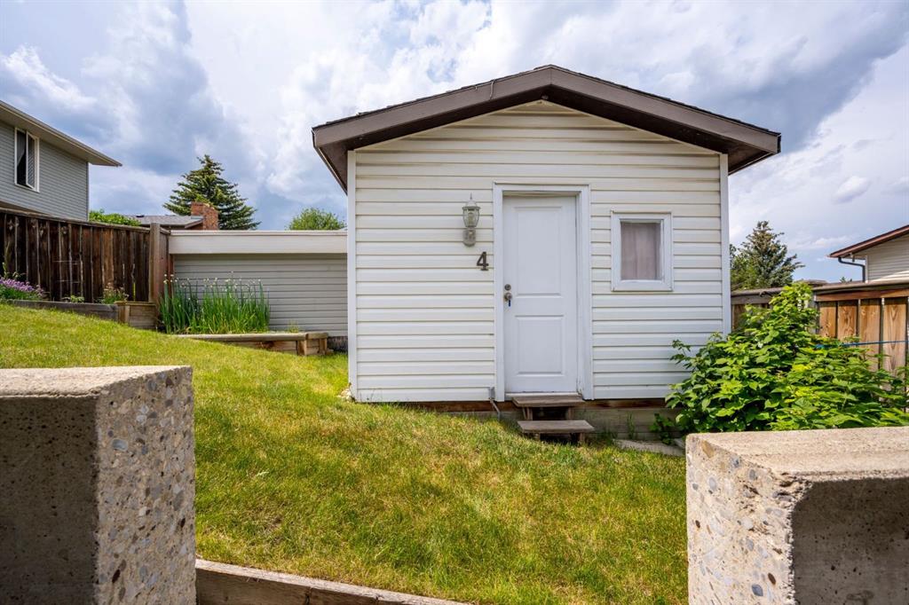 4 Beddington Way Property Photo 46