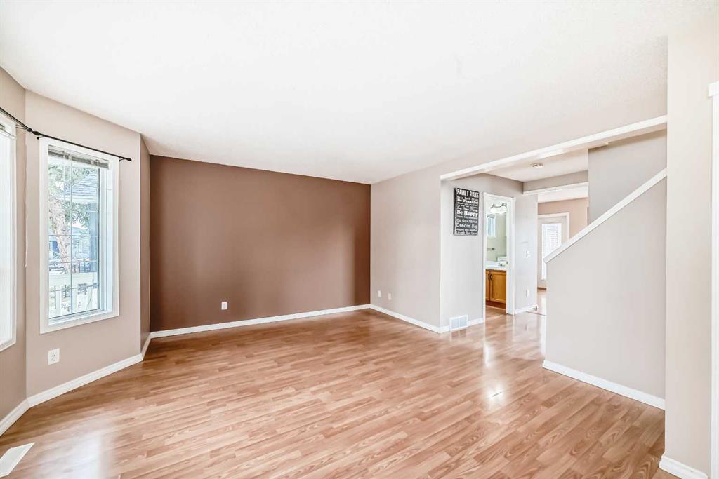 46 Coverdale Way Property Photo 8