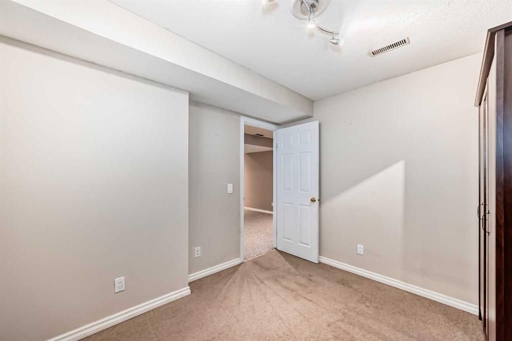 46 Coverdale Way Property Photo 30
