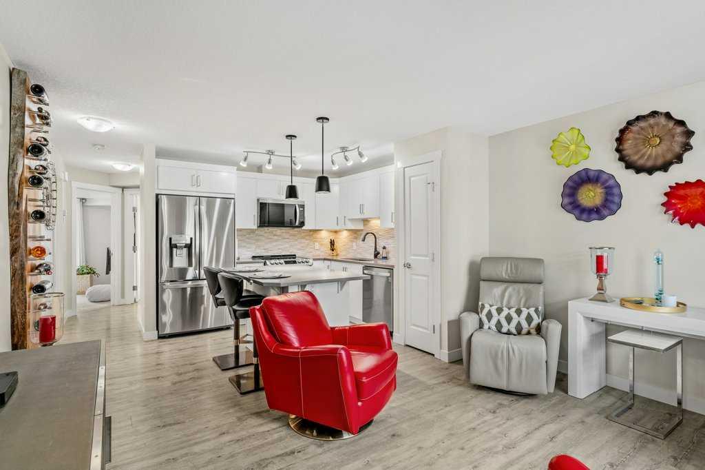 1007 Cranbrook Walk Property Photo 9