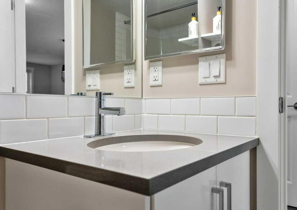 1007 Cranbrook Walk Property Photo 18