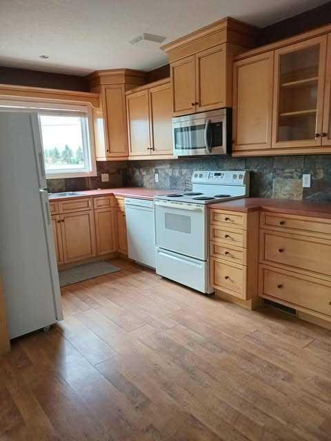 81 Cheviot Drive Property Photo 3