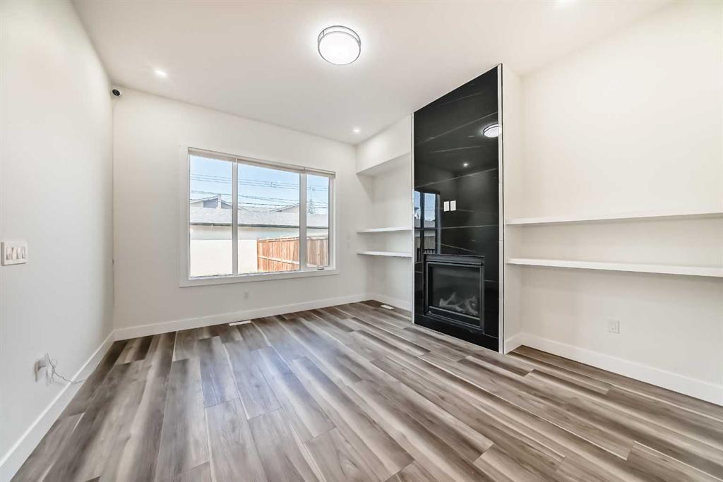 4625 72 Street Property Photo 16