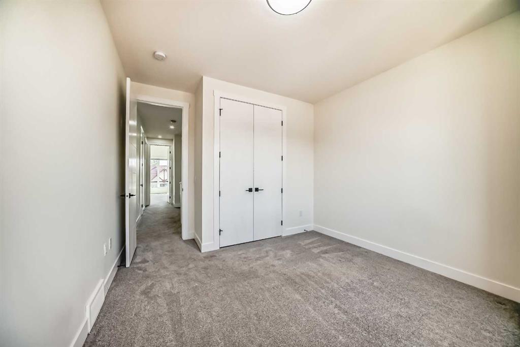 4625 72 Street Property Photo 32