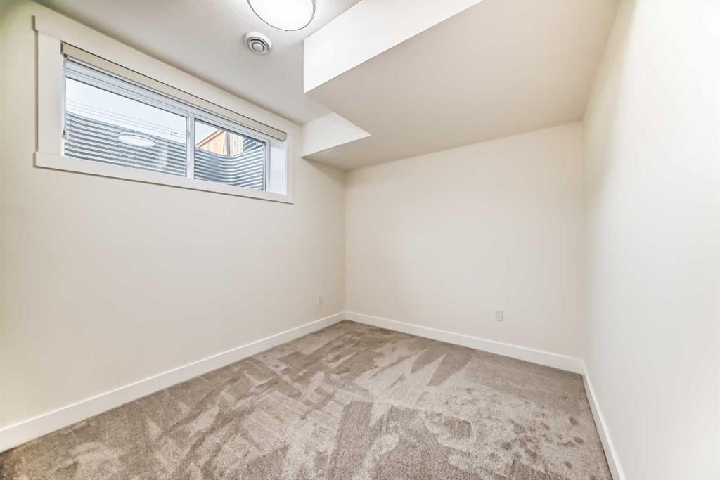 4625 72 Street Property Photo 45