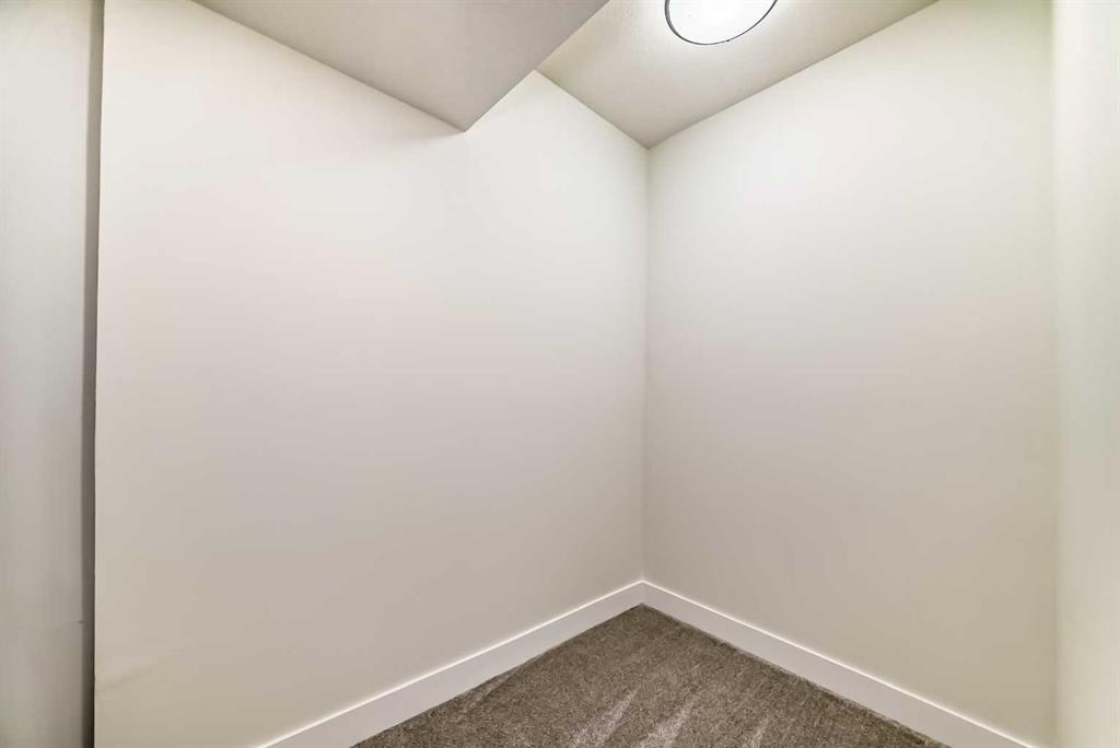 4625 72 Street Property Photo 47