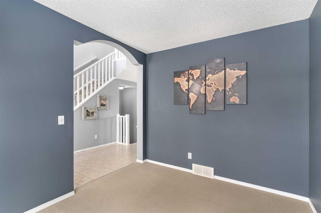14 Tuscany Springs Rise Property Photo 4