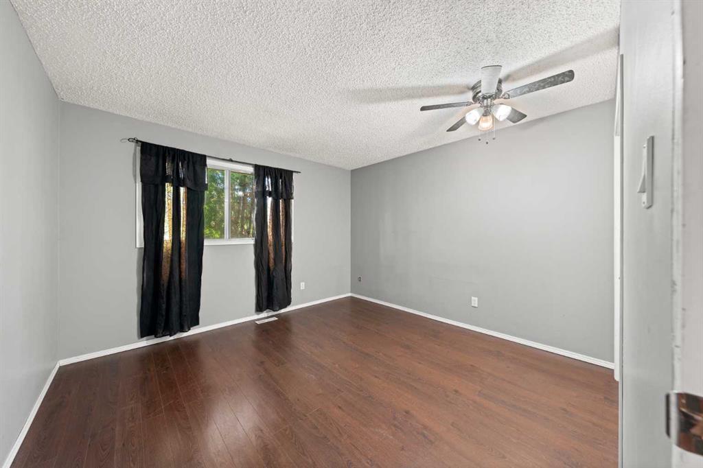 40 Lake Bevan Drive Property Photo 9