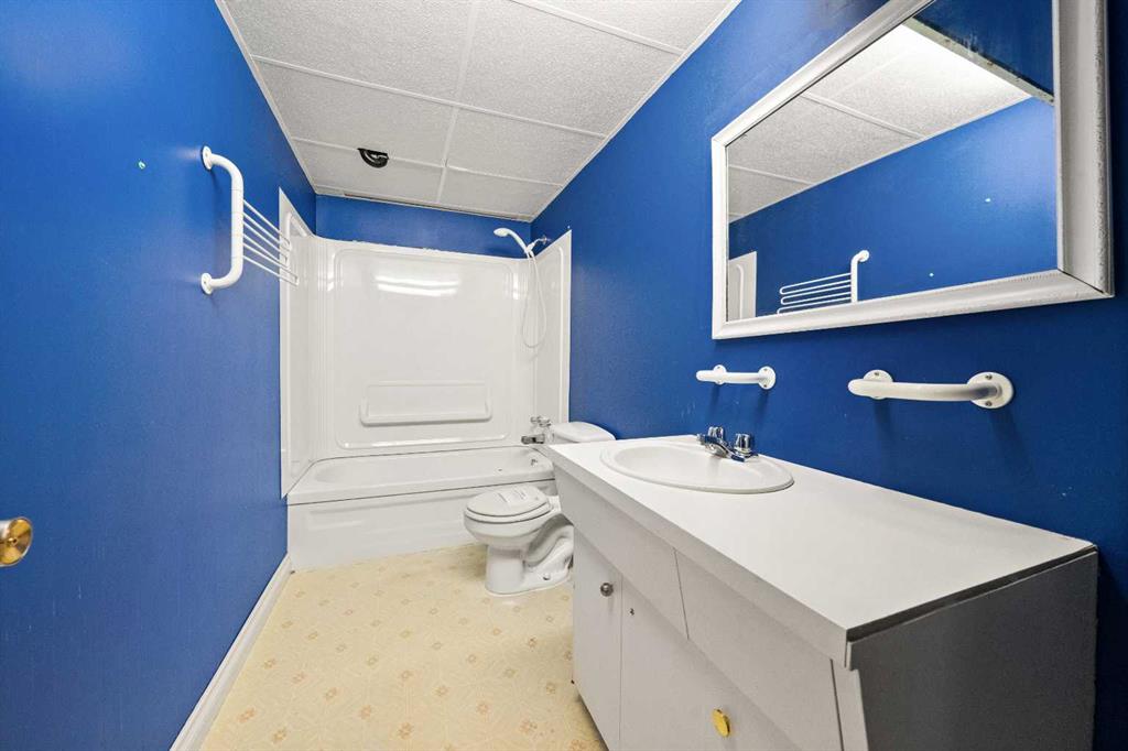 40 Lake Bevan Drive Property Photo 13