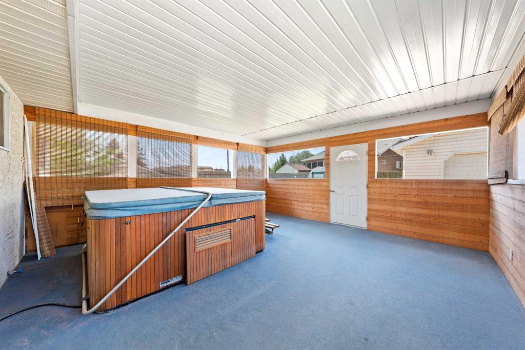 40 Lake Bevan Drive Property Photo 16