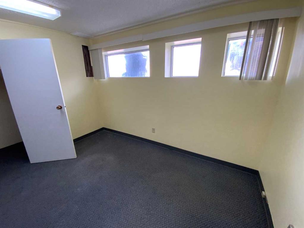 115 & 117 4 Th Avenue Property Photo 7