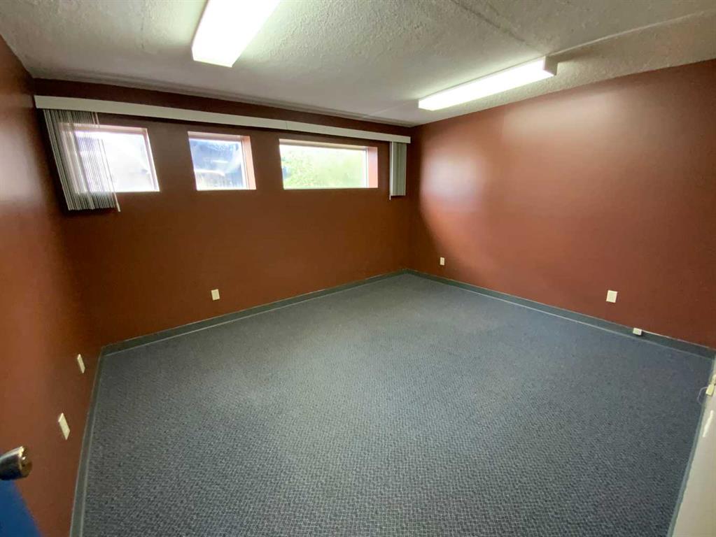 115 & 117 4 Th Avenue Property Photo 11