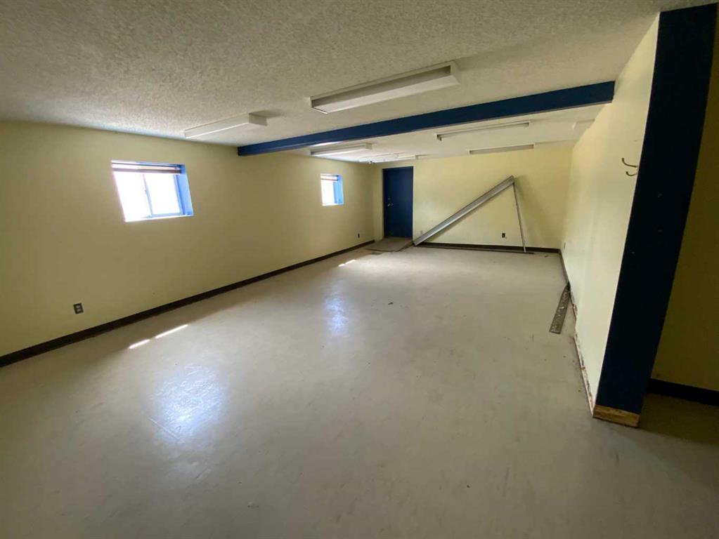 115 & 117 4 Th Avenue Property Photo 16