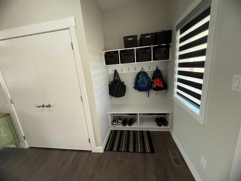 571 Firelight Place Property Photo 2