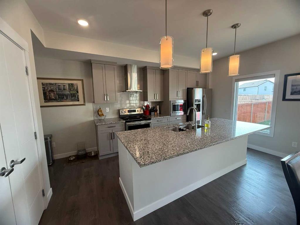 571 Firelight Place Property Photo 6