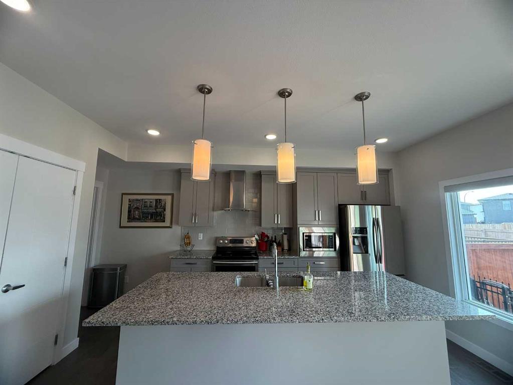 571 Firelight Place Property Photo 7