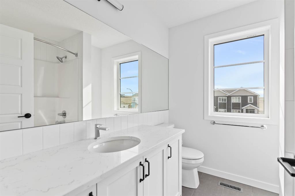 437 Lewiston Landing Property Photo 31