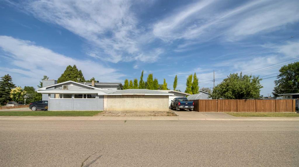 2235 23 Avenue Property Photo 10