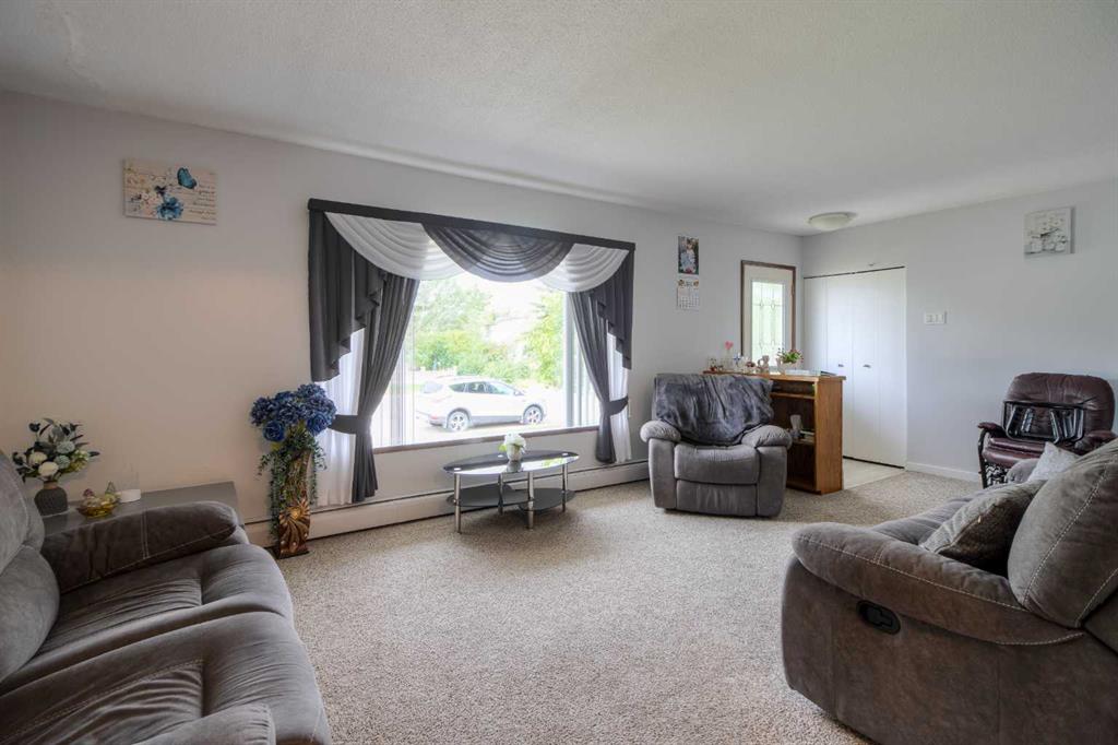 2235 23 Avenue Property Photo 12