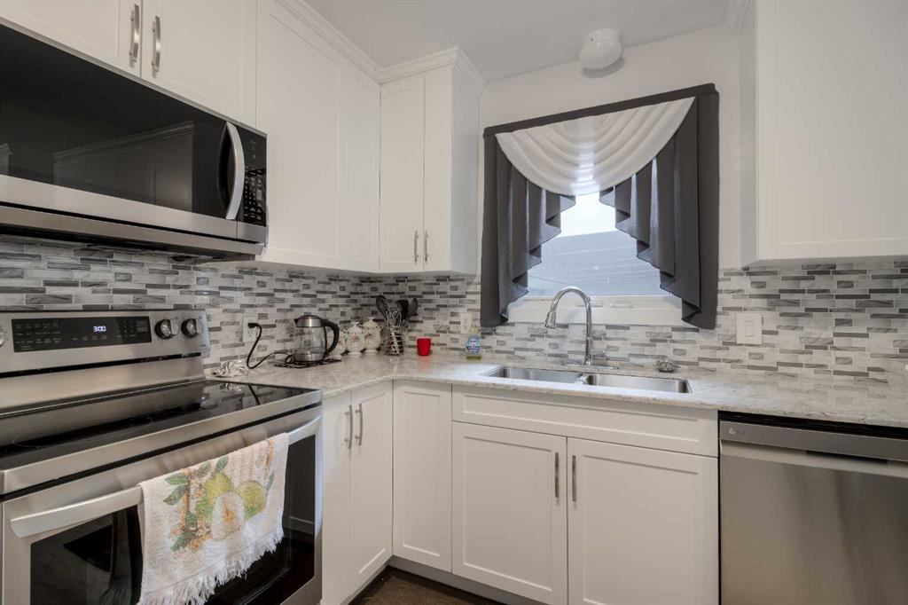 2235 23 Avenue Property Photo 16
