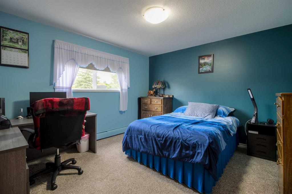 2235 23 Avenue Property Photo 21
