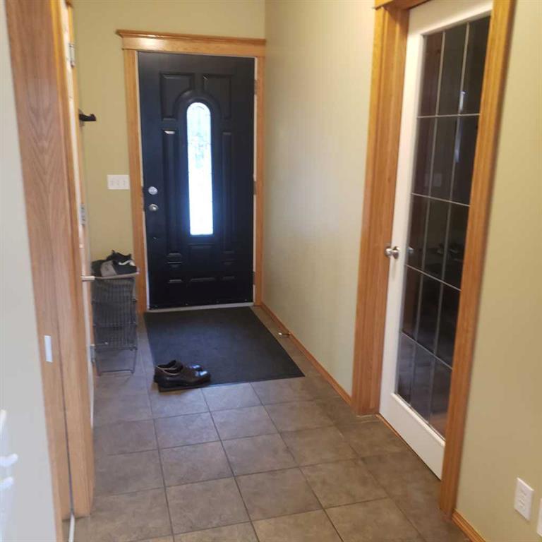 113 Aspen Point Property Photo 3