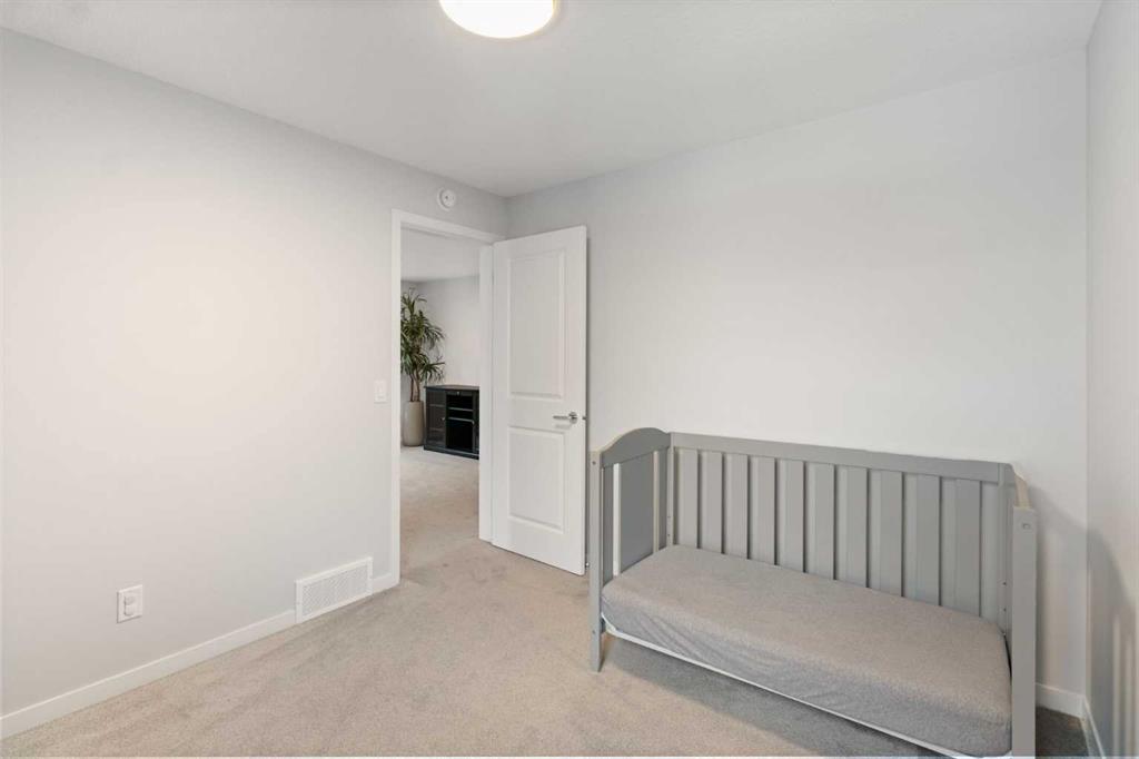 37 Belmont Common Property Photo 24