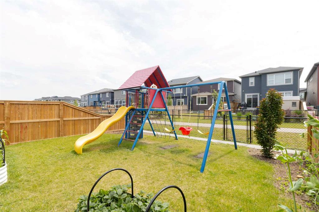 37 Belmont Common Property Photo 43
